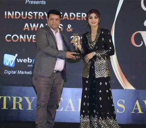 Manish Sharma Winner Industry Leaders Awards 2023 - Entrepreneurs